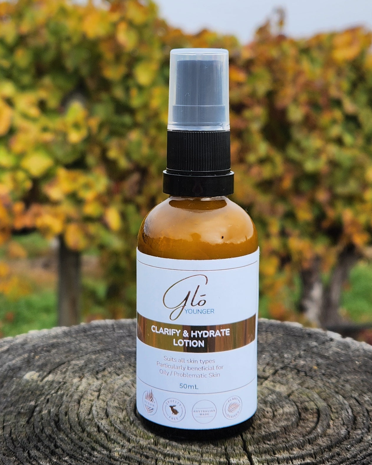 Glo Younger Clarify and Hydrate Lotion lightweight daily moisturiser bottle